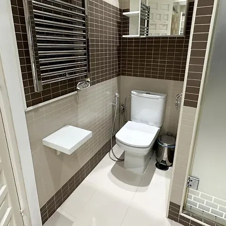 En Aloha Con Golf Y Piscina En Puerto Banus