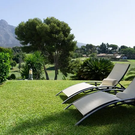 Appartement En Aloha Con Golf Y Piscina En Puerto Banus