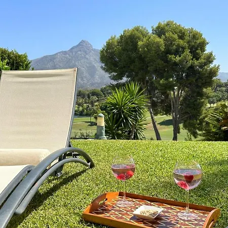 En Aloha Con Golf Y Piscina En Puerto Banus * Marbellac