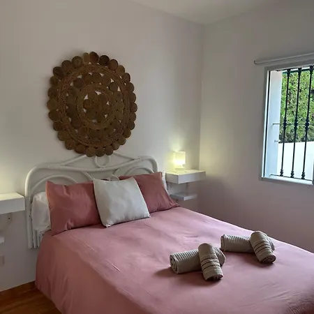 En Aloha Con Golf Y Piscina En Puerto Banus Apartment Marbella