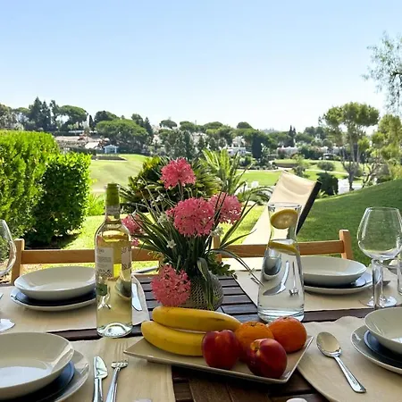 דירה En Aloha Con Golf Y Piscina En Puerto Banus