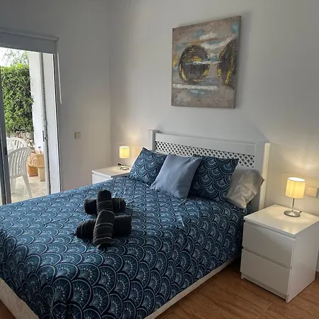 En Aloha Con Golf Y Piscina En Puerto Banus